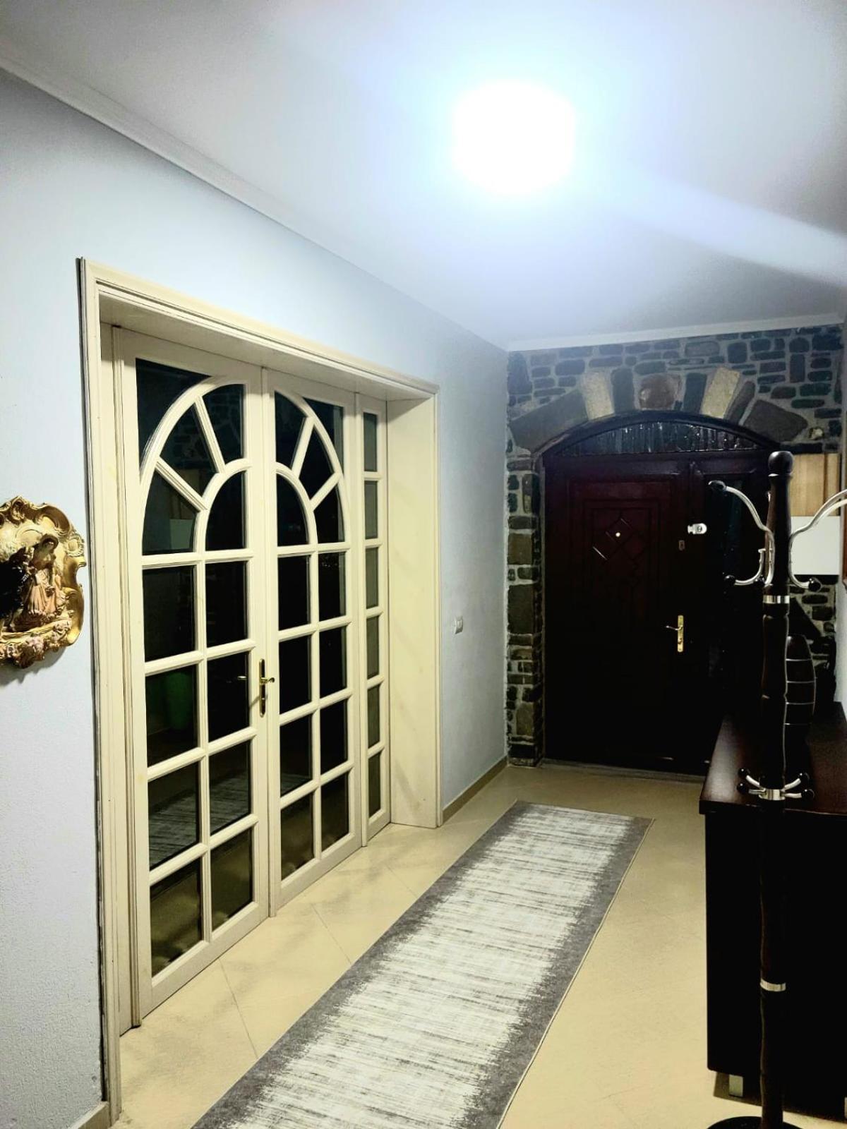 Villa Llanaj Berat Ngoại thất bức ảnh